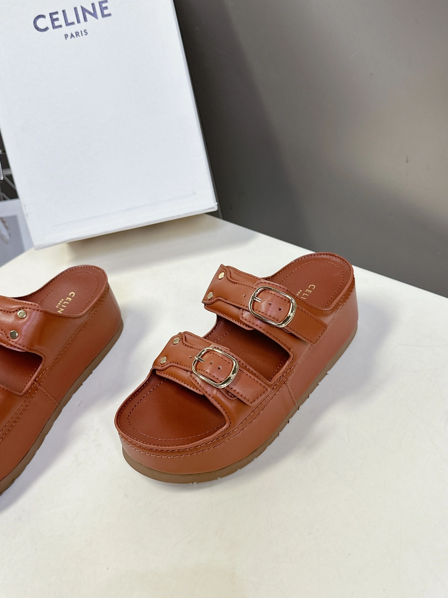 358i95 364293767C.04LU Thick soles：5CM item:ET-X234E0801W